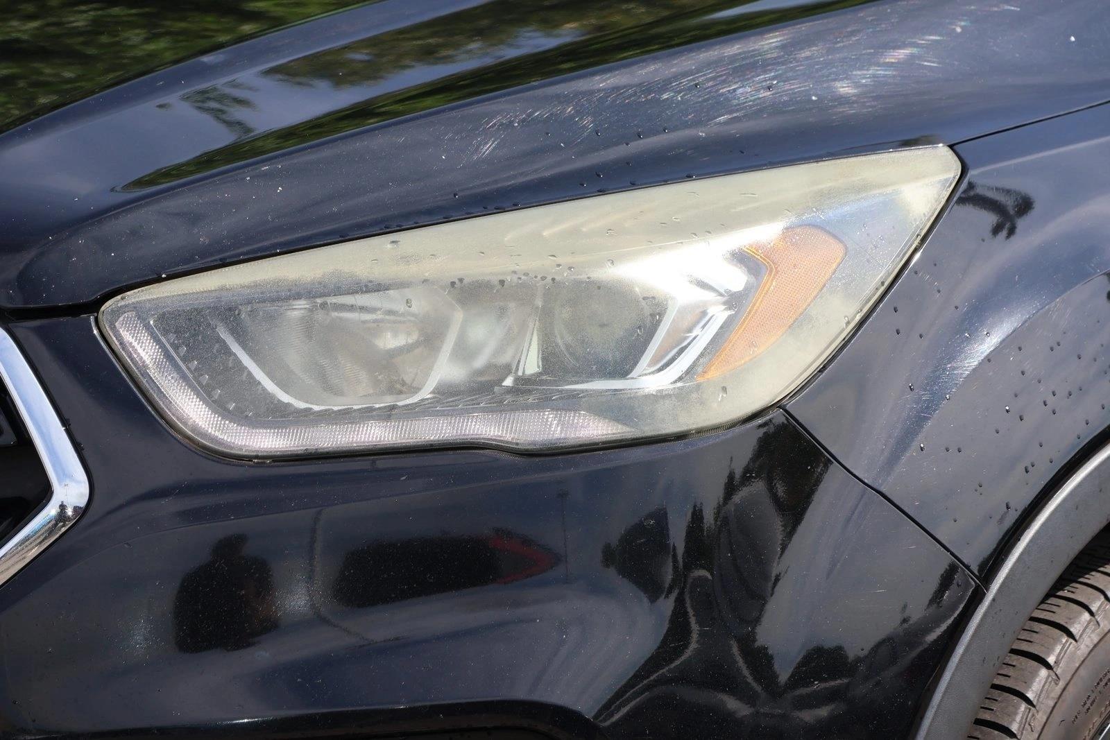 2017 Ford Escape Titanium - Photo 10