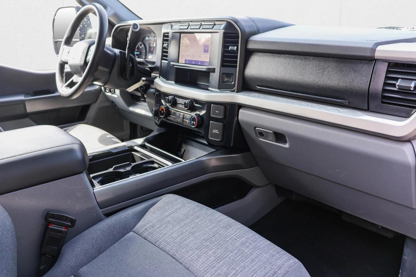 2024 FORD F-350 - Image 27