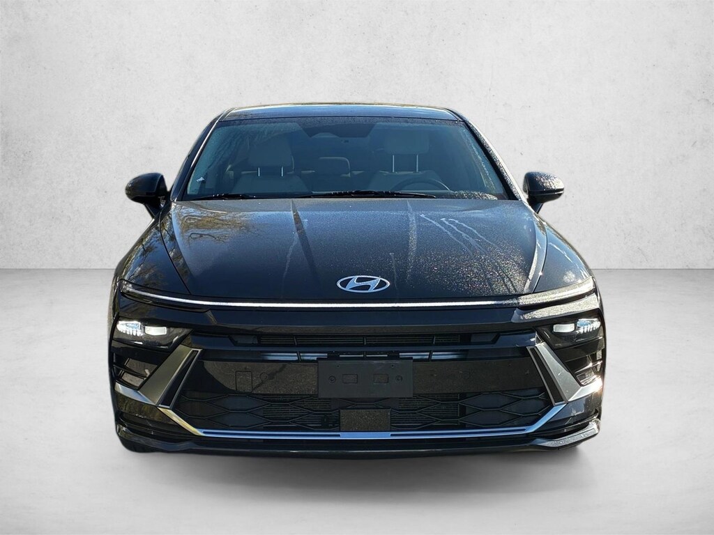 Used 2024 Hyundai Sonata SEL 4dr Car