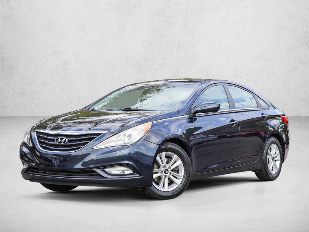 Used 2013 Hyundai Sonata GLS 4dr Car