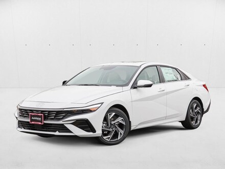 2025 Hyundai Elantra Hybrid Limited Sedan