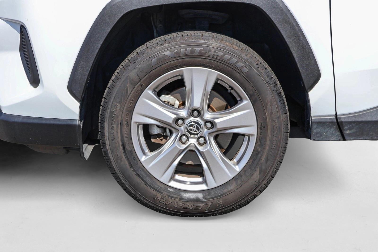 2023 TOYOTA RAV4 - Image 9