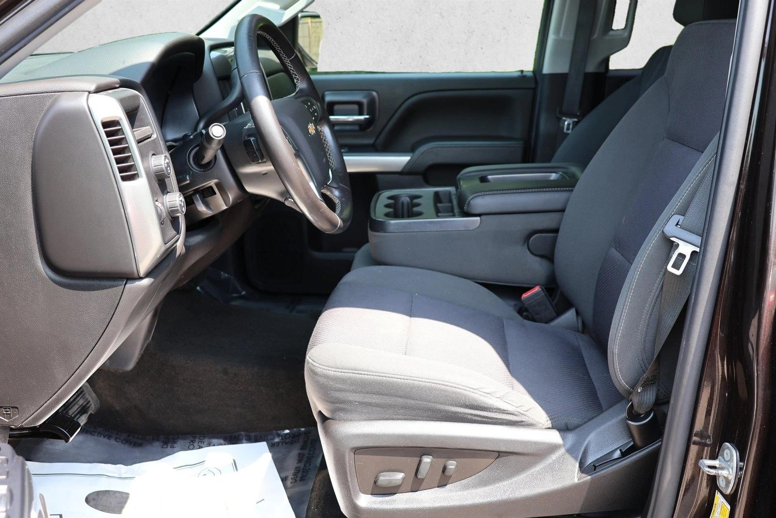 2018 Chevrolet Silverado 1500 LT - Photo 11