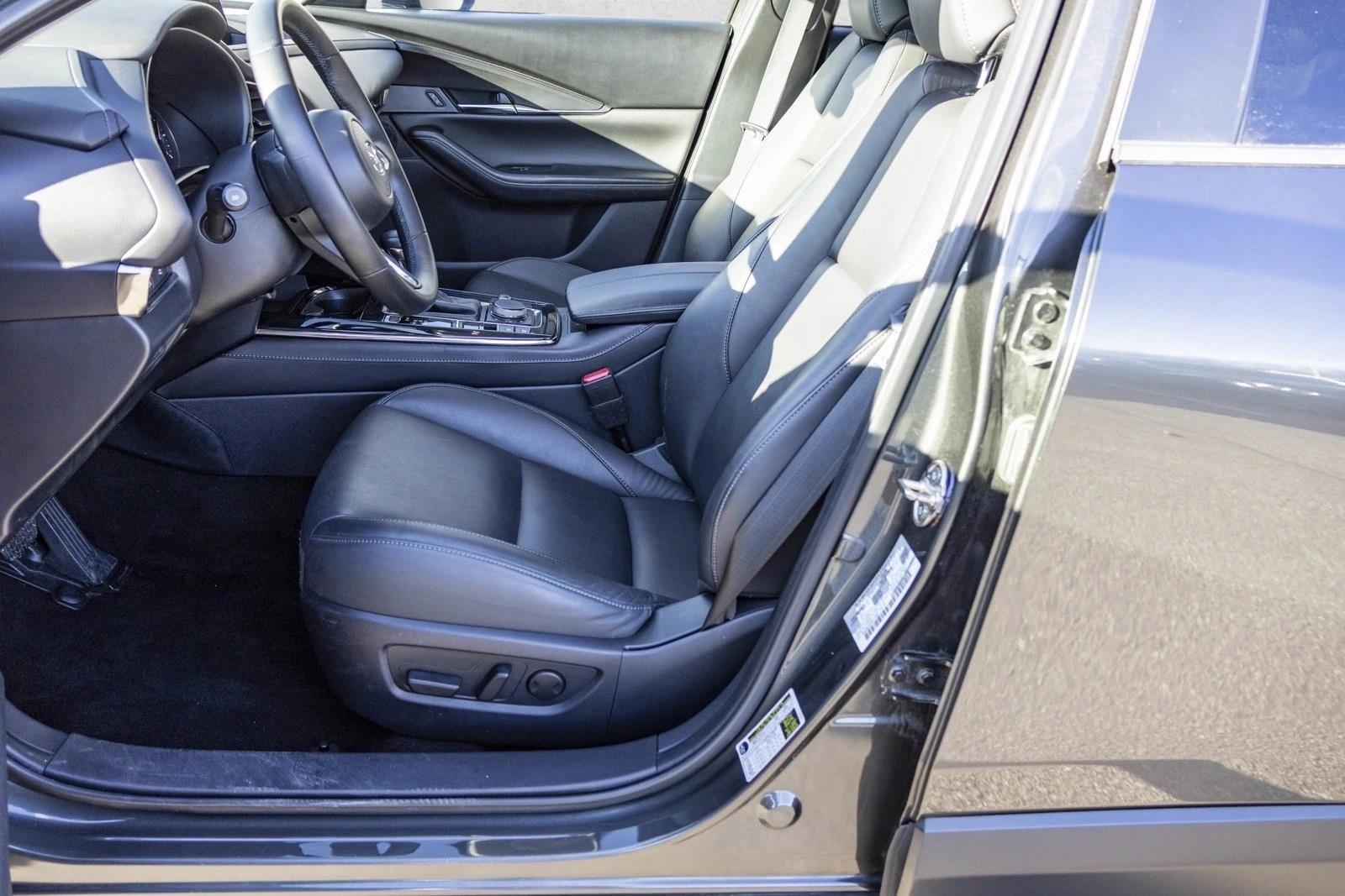 2025 MAZDA CX-30 - Image 11