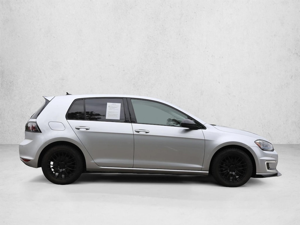 Used 2015 Volkswagen e-Golf SEL Premium 4dr Car