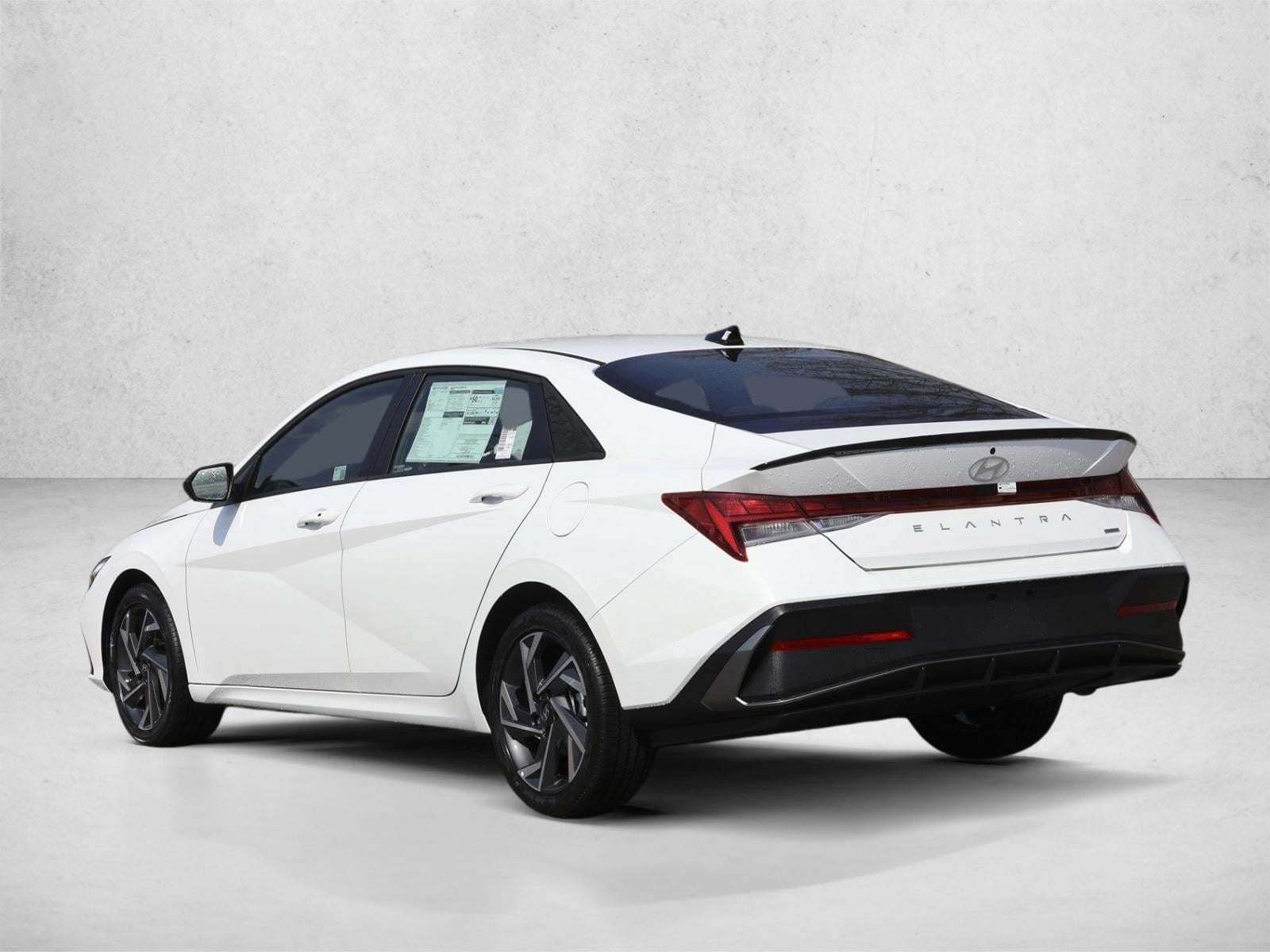 2025 Hyundai Elantra Blue - Photo 7