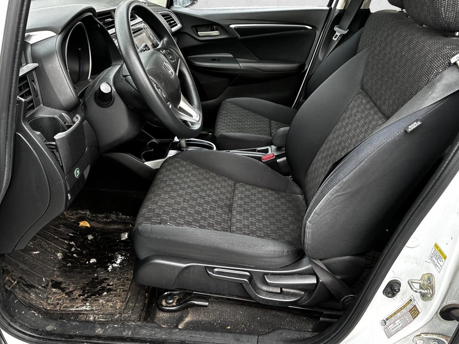 2016 HONDA FIT - Image 11