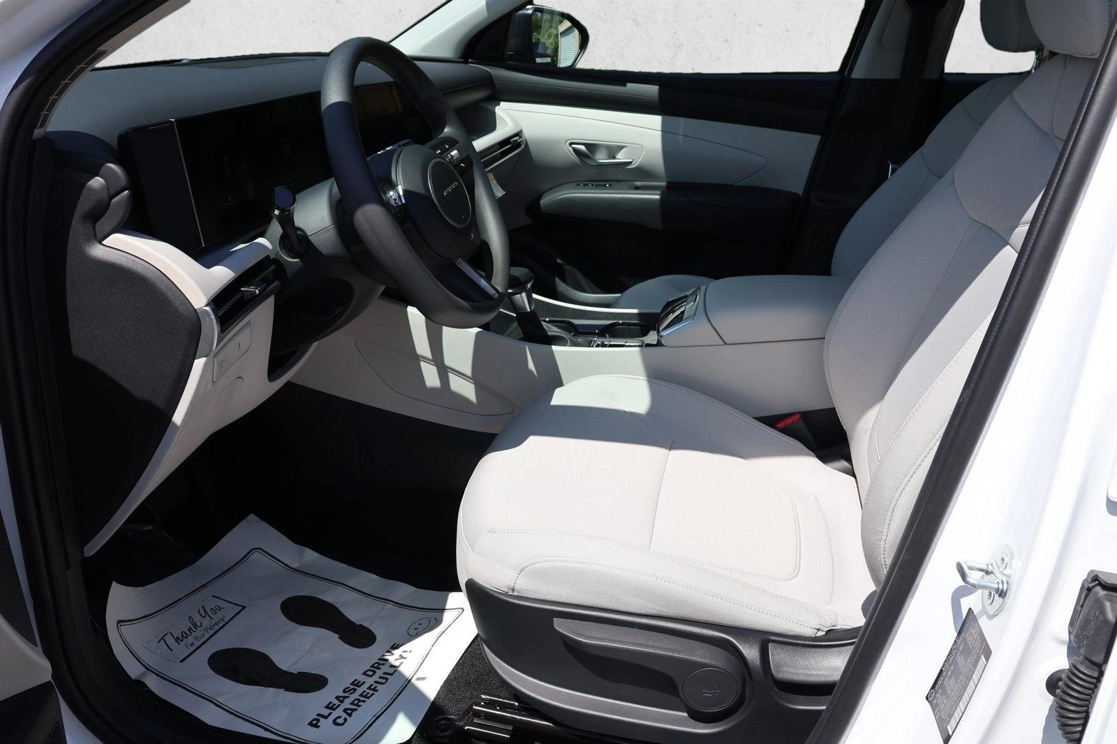 2026 Hyundai Tucson SE - Photo 10