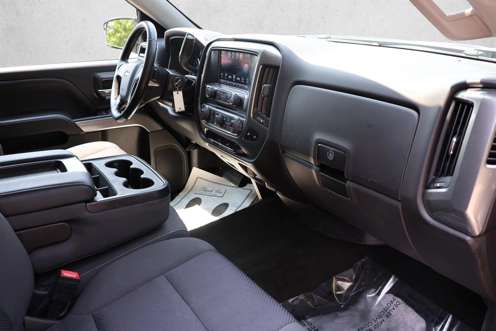 2018 Chevrolet Silverado 1500 LT - Photo 25