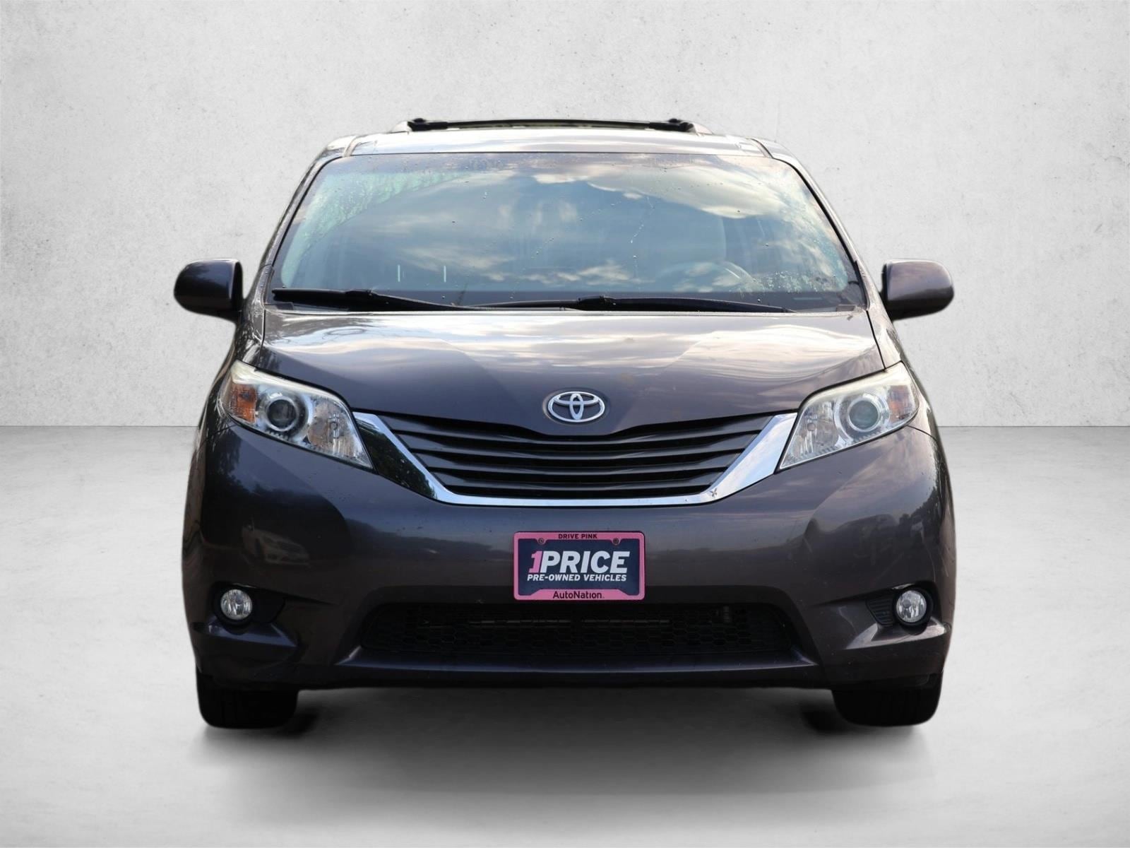 Used 2012 Toyota Sienna XLE with VIN 5TDYK3DC1CS279639 for sale in Des Plaines, IL