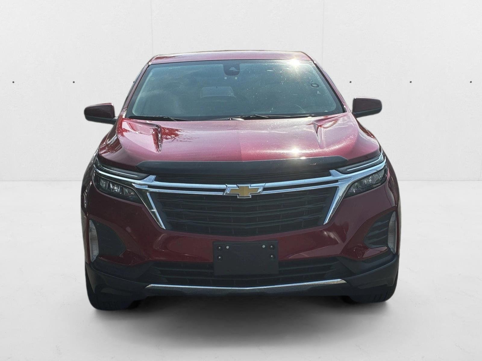 2023 Chevrolet Equinox LT photo 2