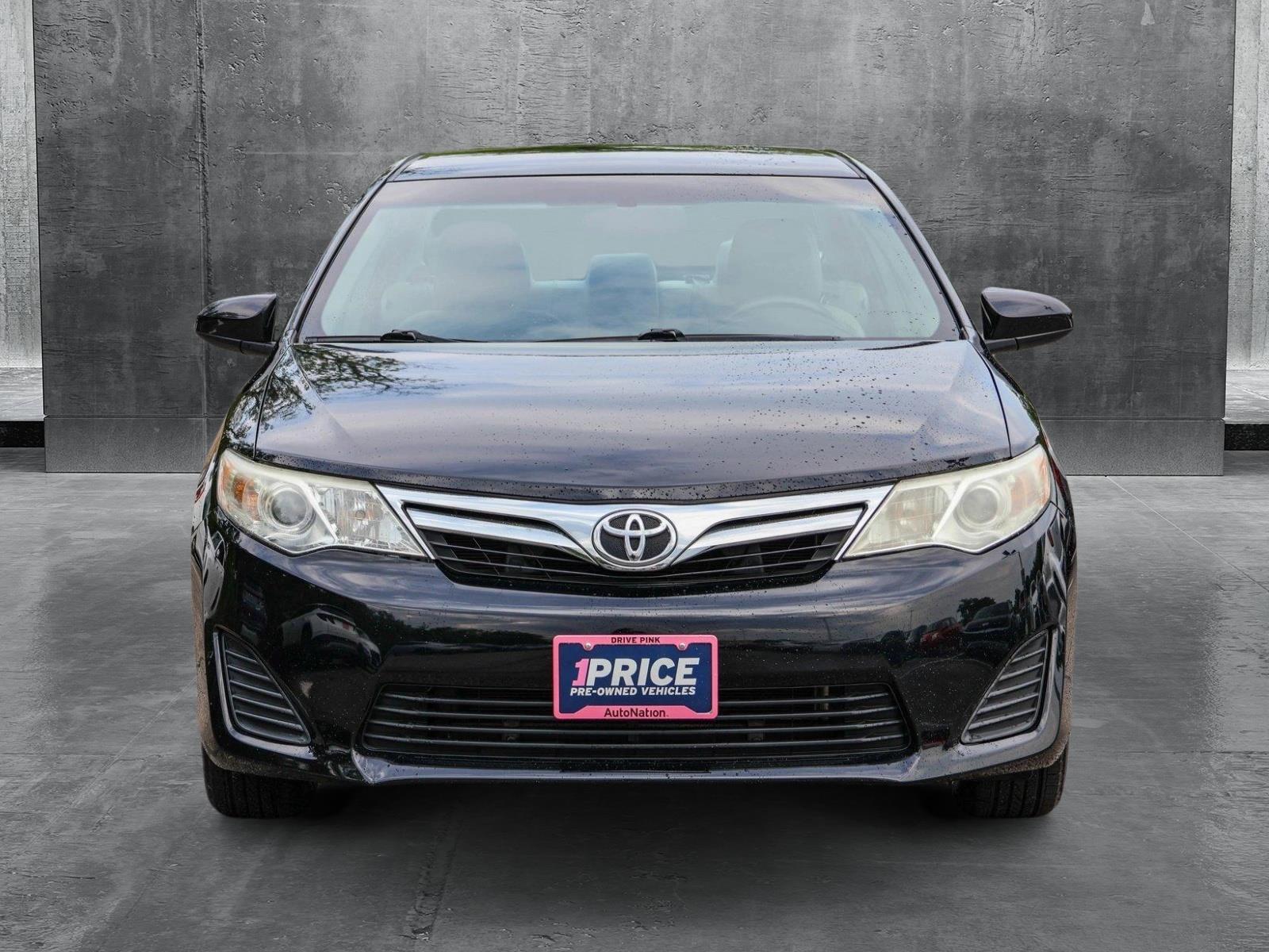Used 2013 Toyota Camry LE with VIN 4T4BF1FK1DR303164 for sale in Des Plaines, IL