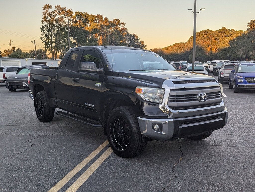 Used 2015 Toyota Tundra SR5 Crew Cab Pickup