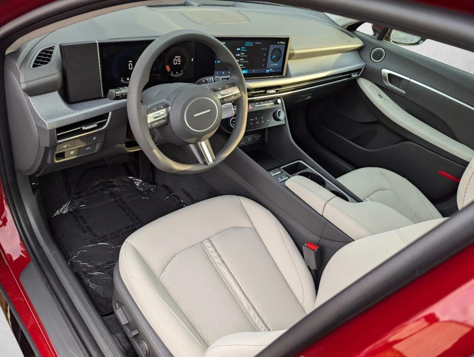 2024 Hyundai Sonata SEL photo 3