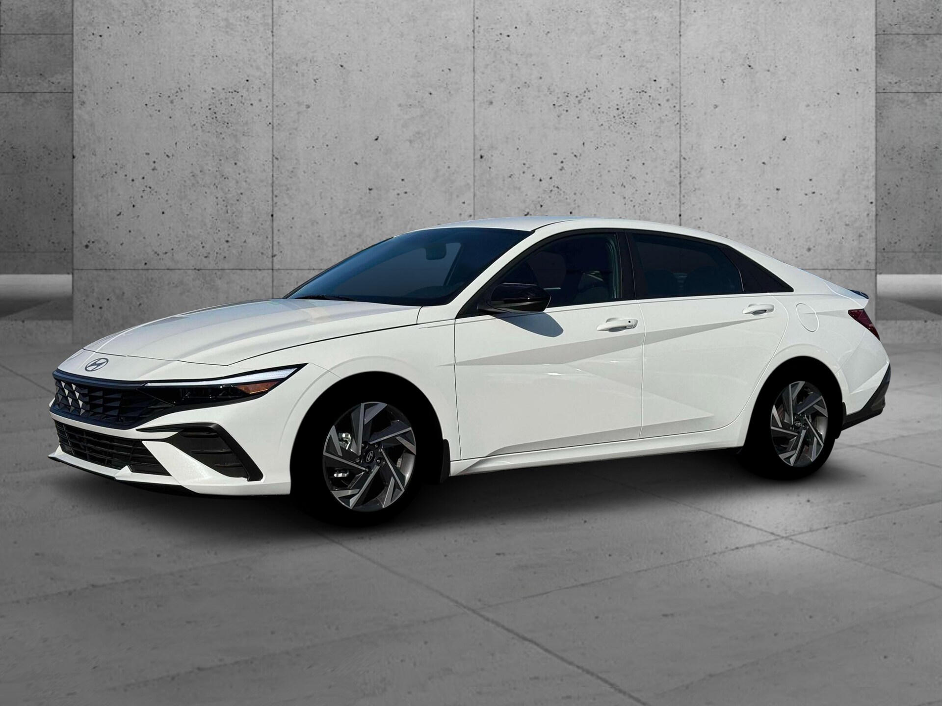 2025 Hyundai Elantra Hybrid SEL Sport photo 2
