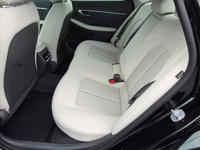 2026 Hyundai Sonata Hybrid 13