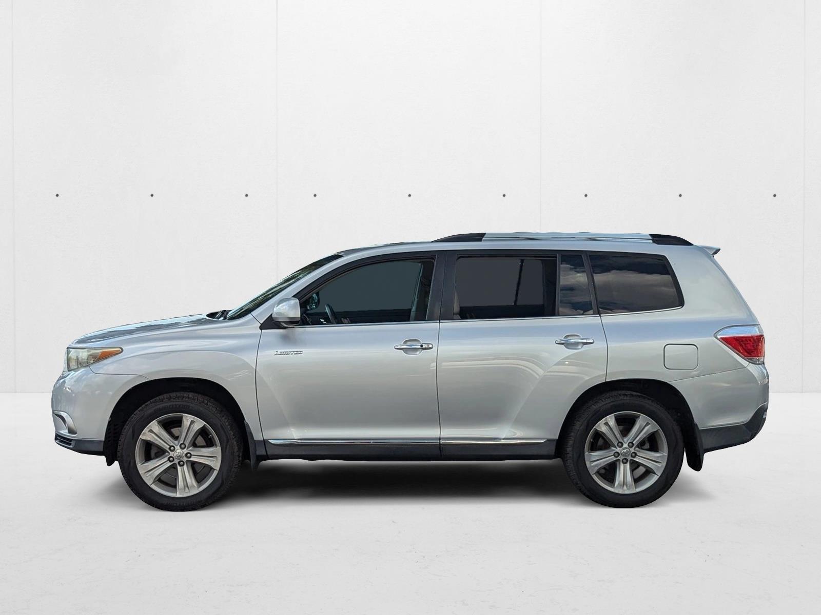 Image of 2012 Toyota Highlander Limited Sport Utility