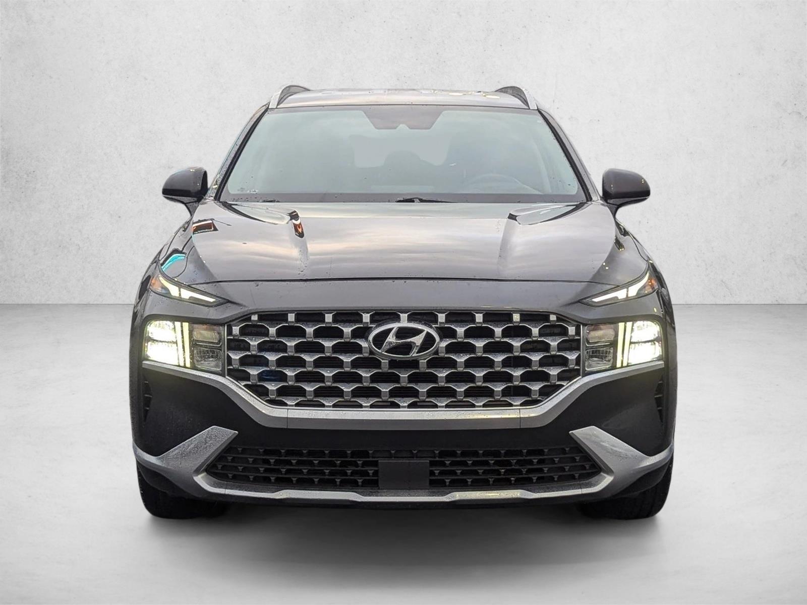 2021 Hyundai Santa Fe SEL Sport photo 2