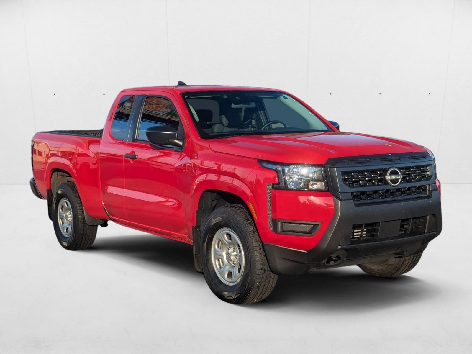 2025 Nissan Frontier S King Cab photo 2
