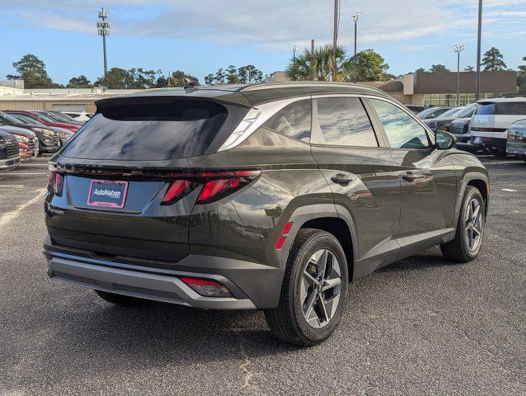 New 2026 Hyundai Tucson SEL FWD SUV