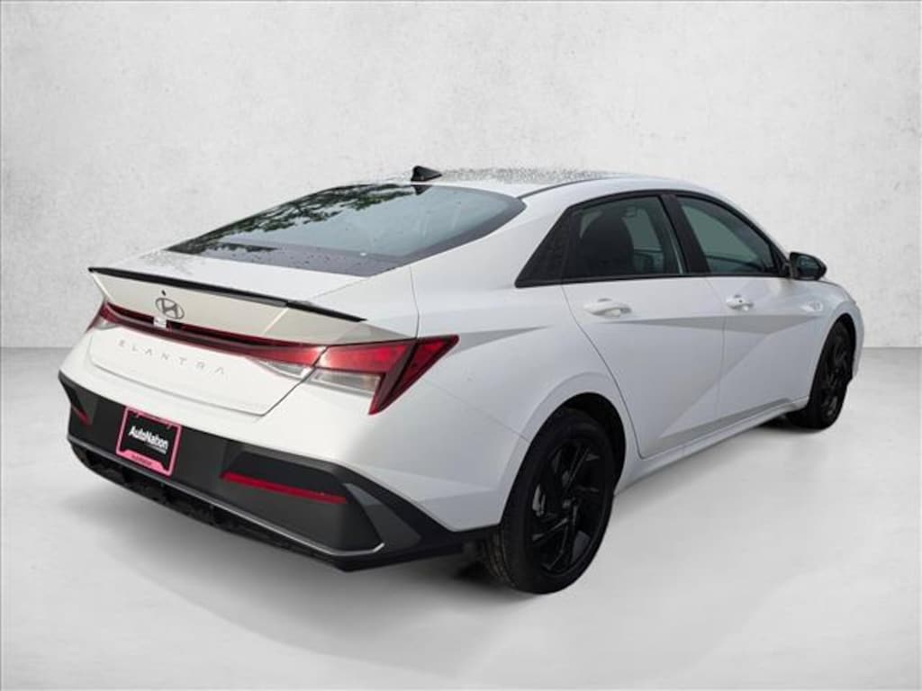 New 2026 Hyundai Elantra SEL Sport Sedan