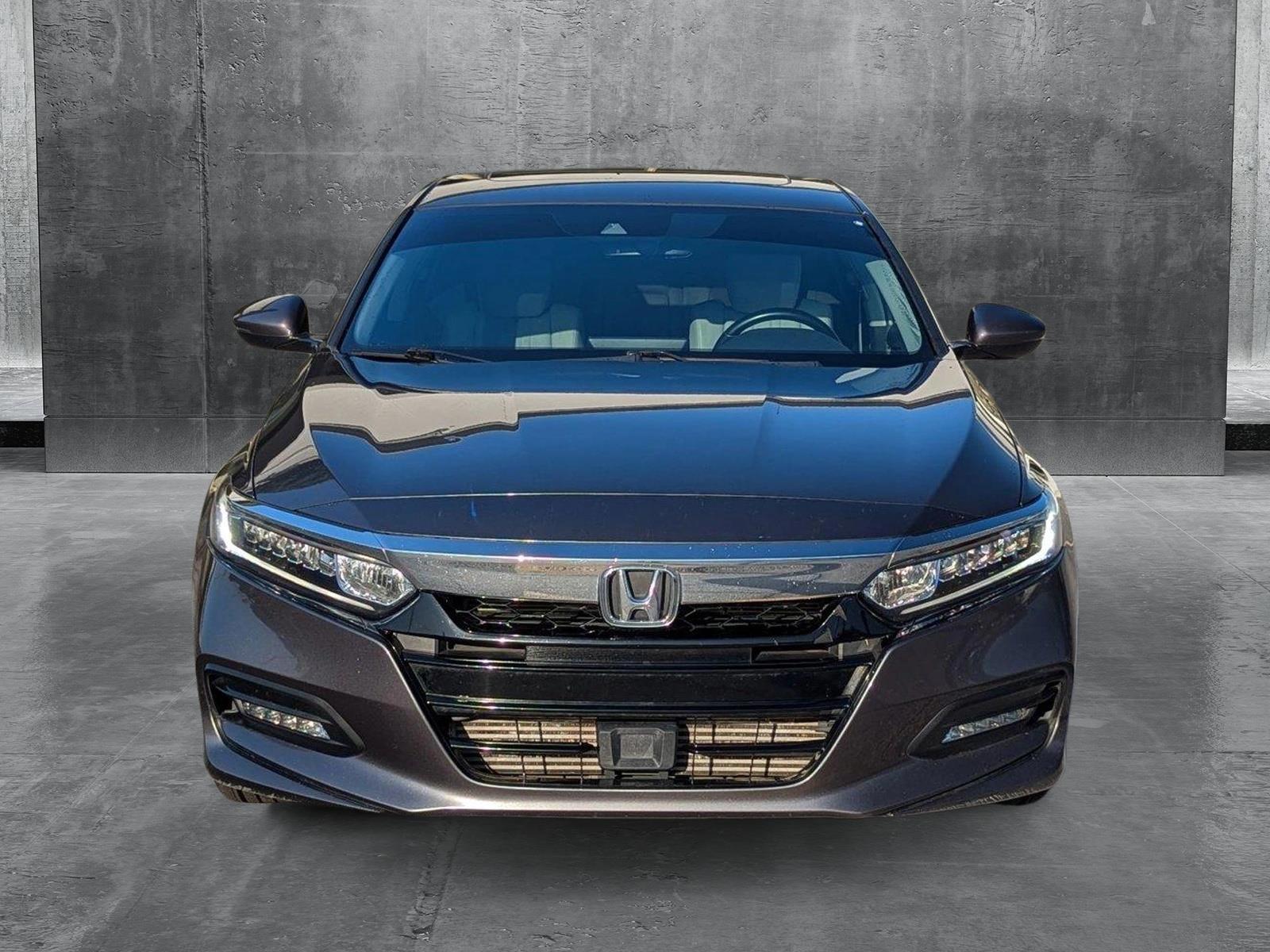 2019 Honda Accord EX-L 1.5T photo 2