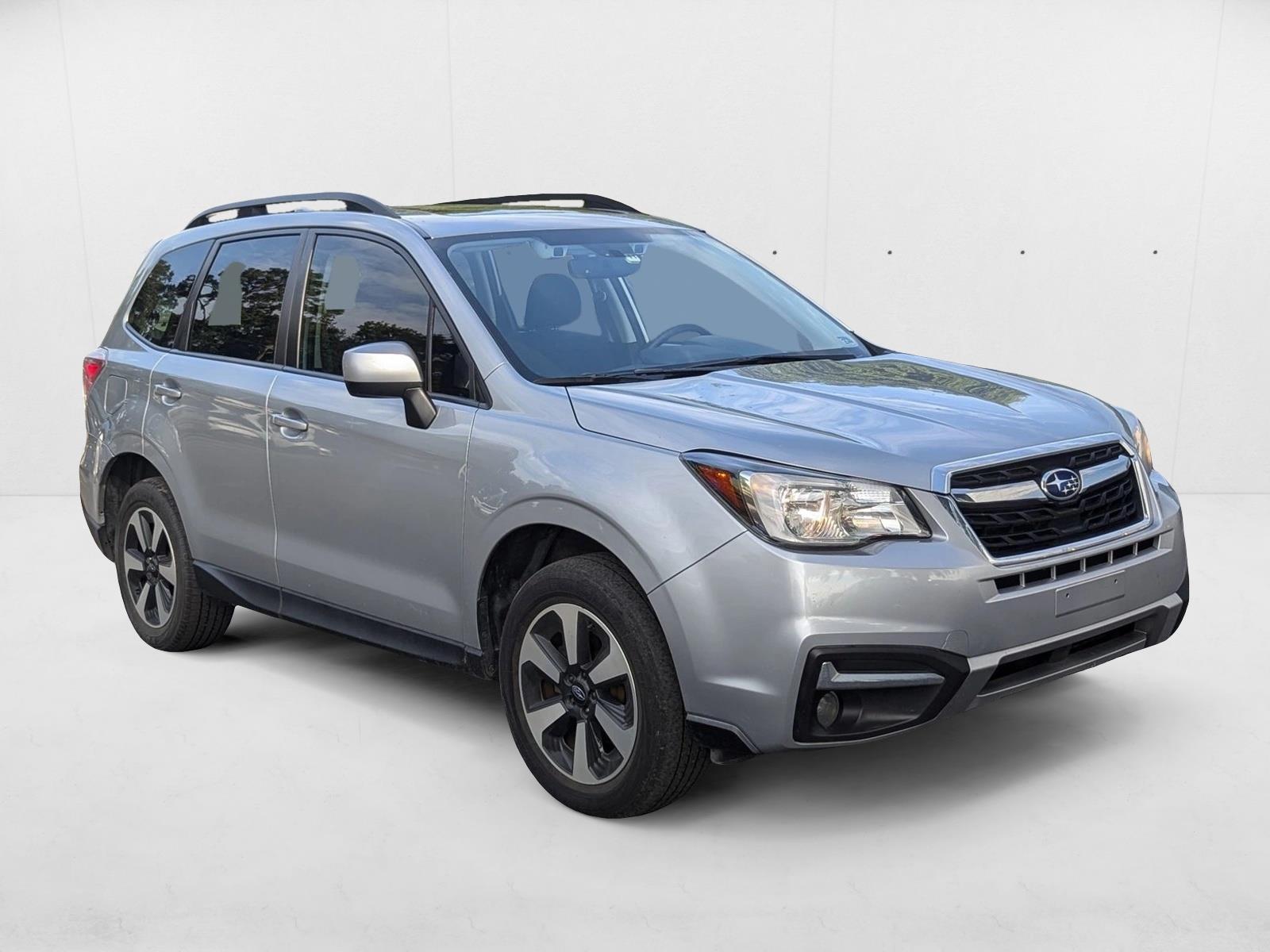 2018 Subaru Forester Premium photo 2