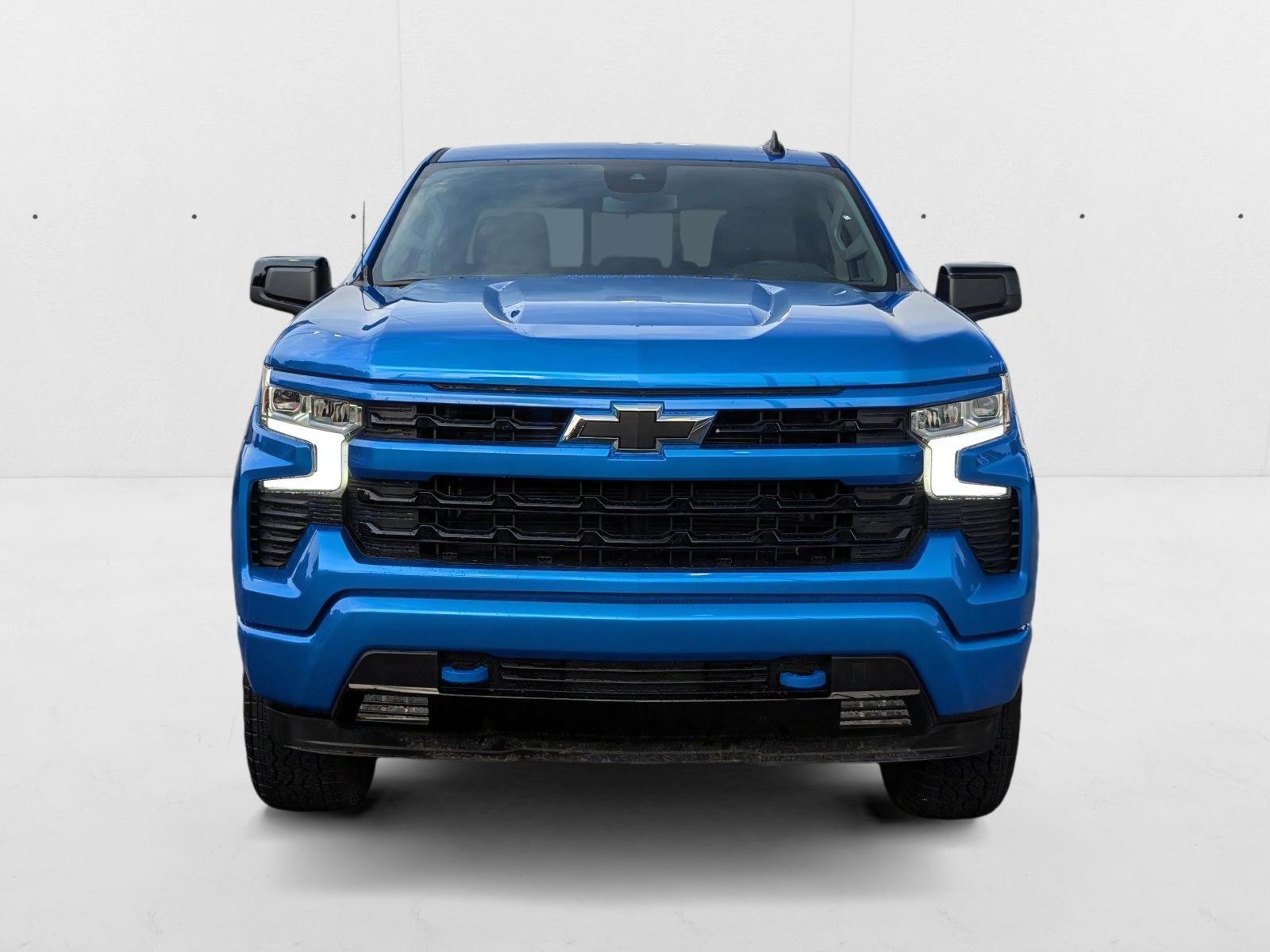 2025 Chevrolet Silverado 1500 RST photo 2