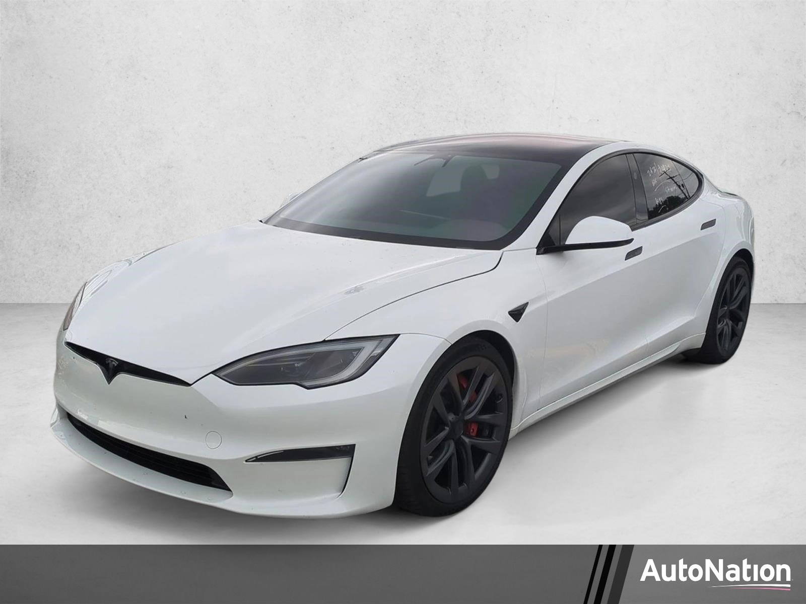 2023 Tesla Model S Plaid's photo