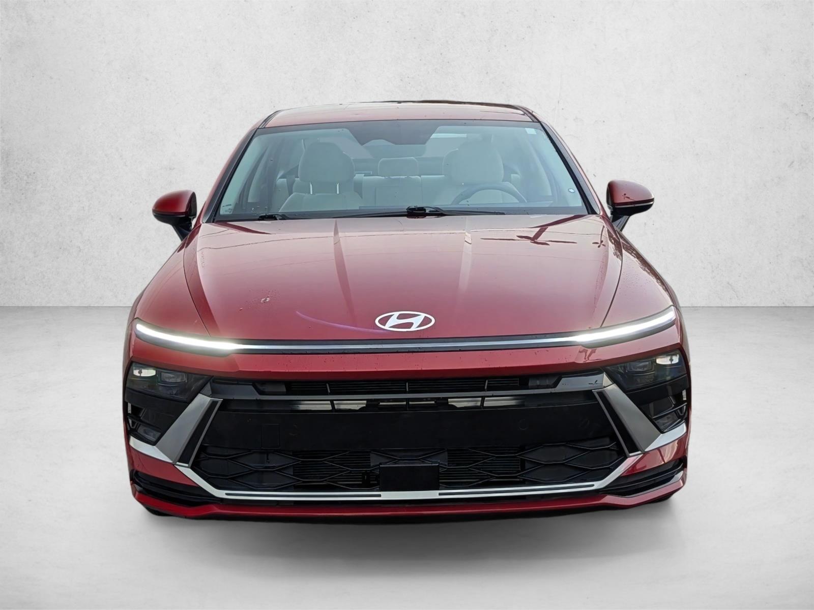 2024 Hyundai Sonata SEL photo 2