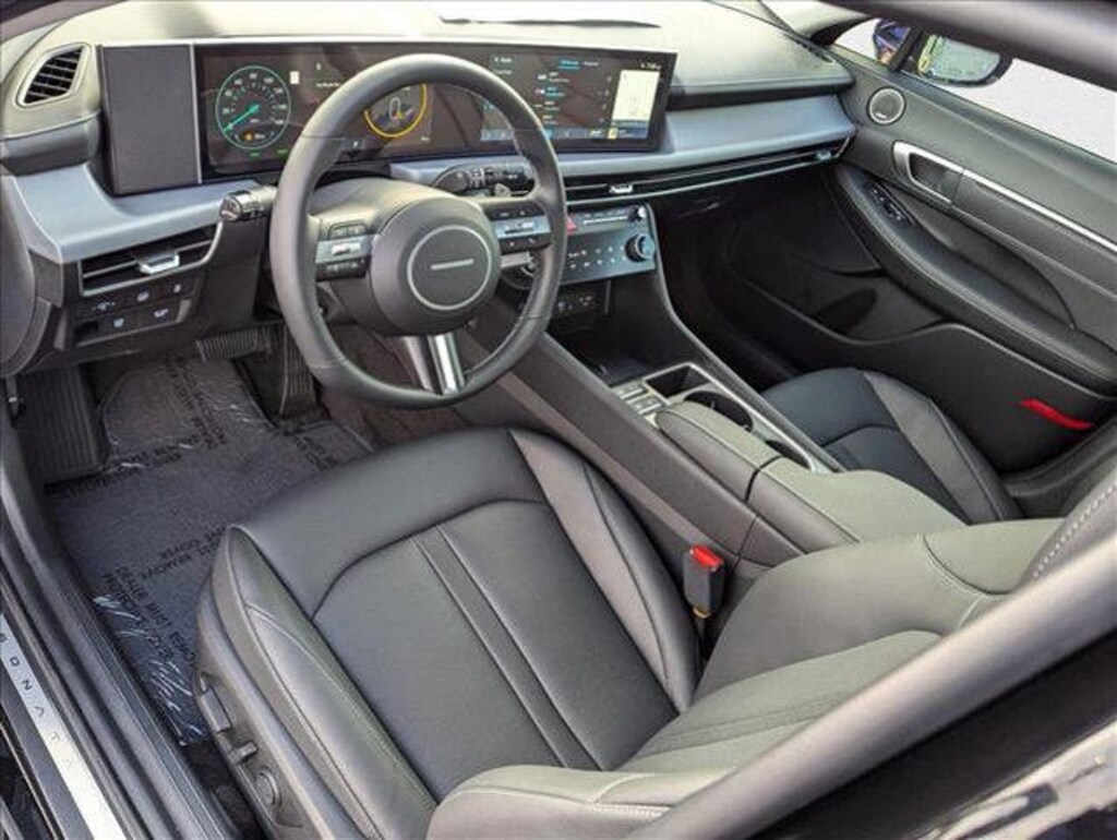 New 2025 Hyundai Sonata Hybrid Limited Sedan