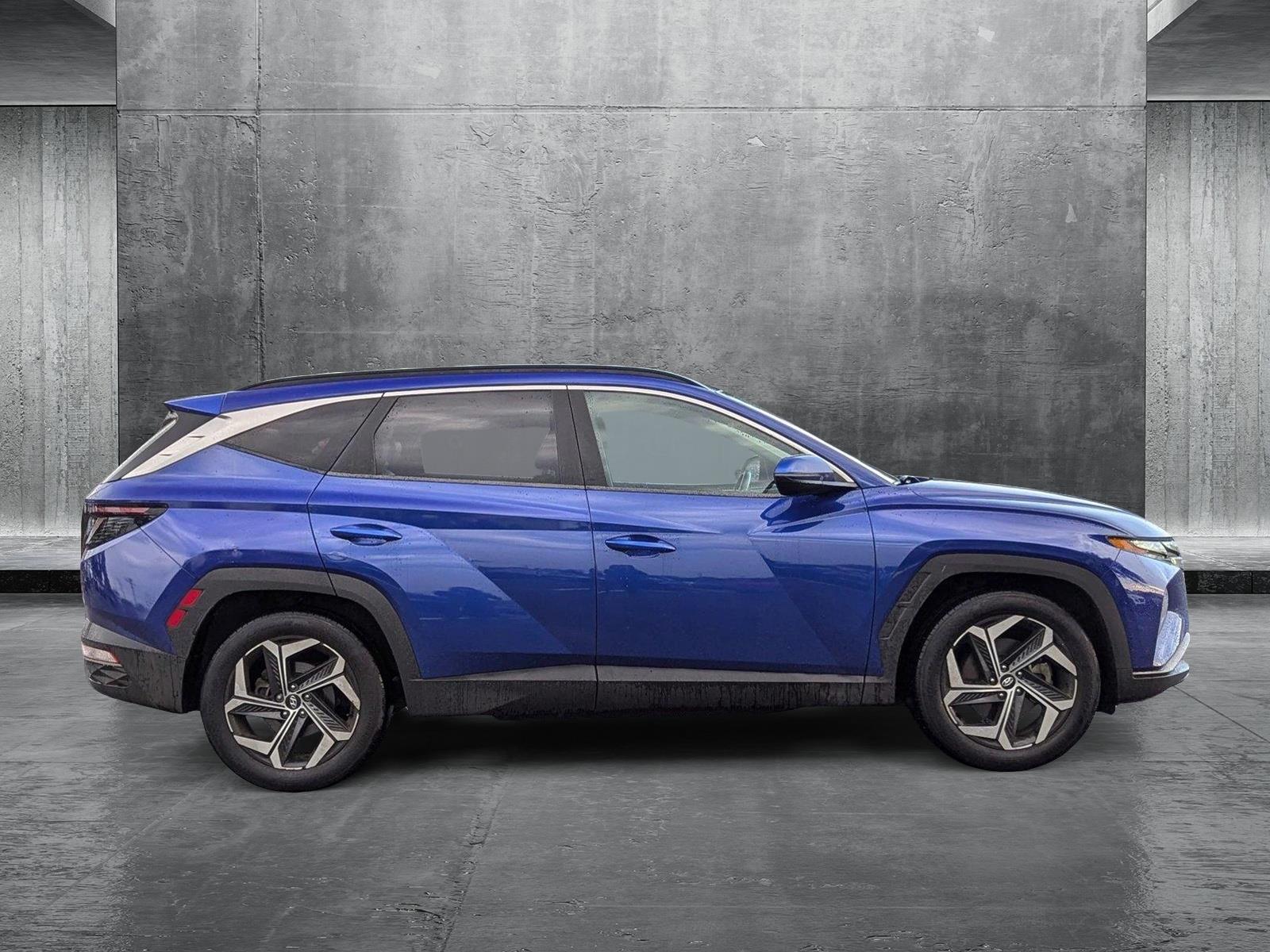 2022 Hyundai Tucson SEL photo 2