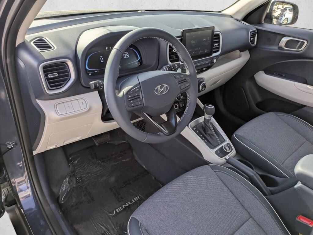 Used 2026 Hyundai Venue SEL Sport Utility