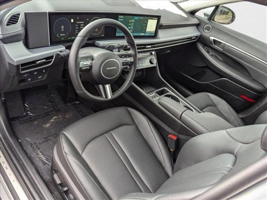 New 2025 Hyundai Sonata Hybrid Limited Sedan