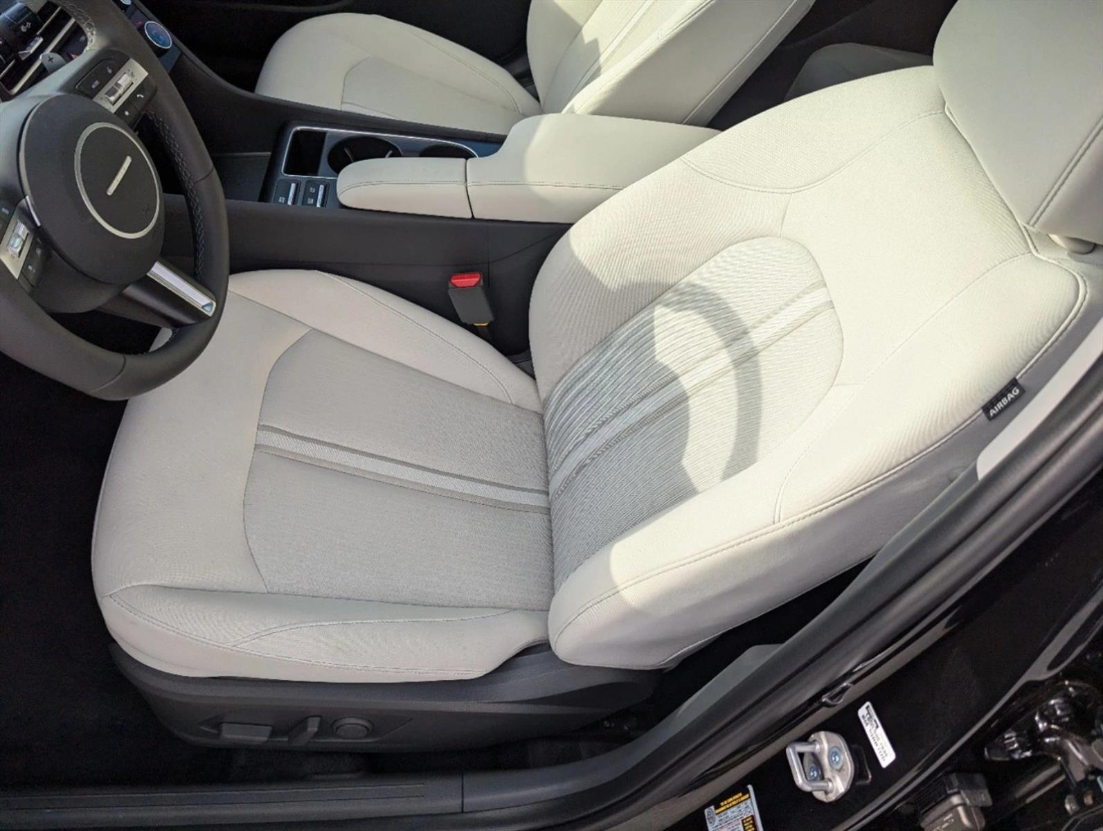 2024 Hyundai Sonata SEL photo 4