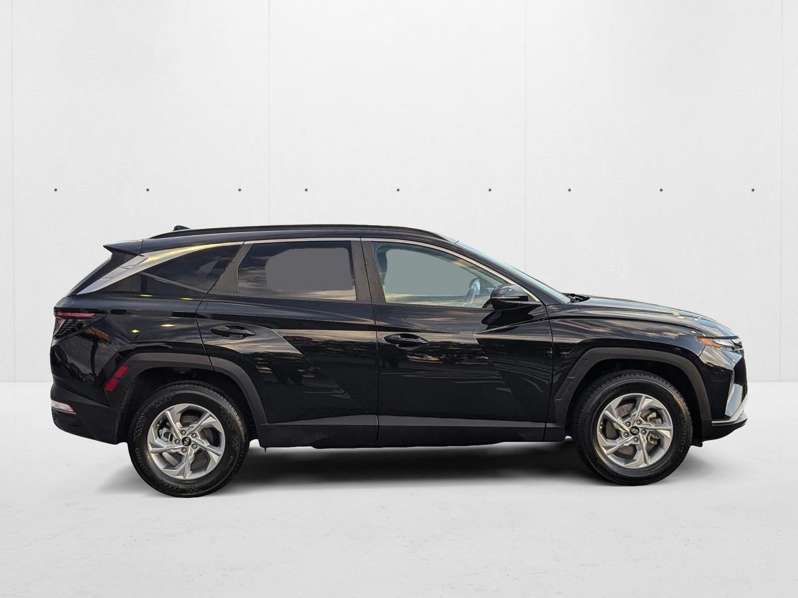 2022 Hyundai Tucson SEL Sport photo 2