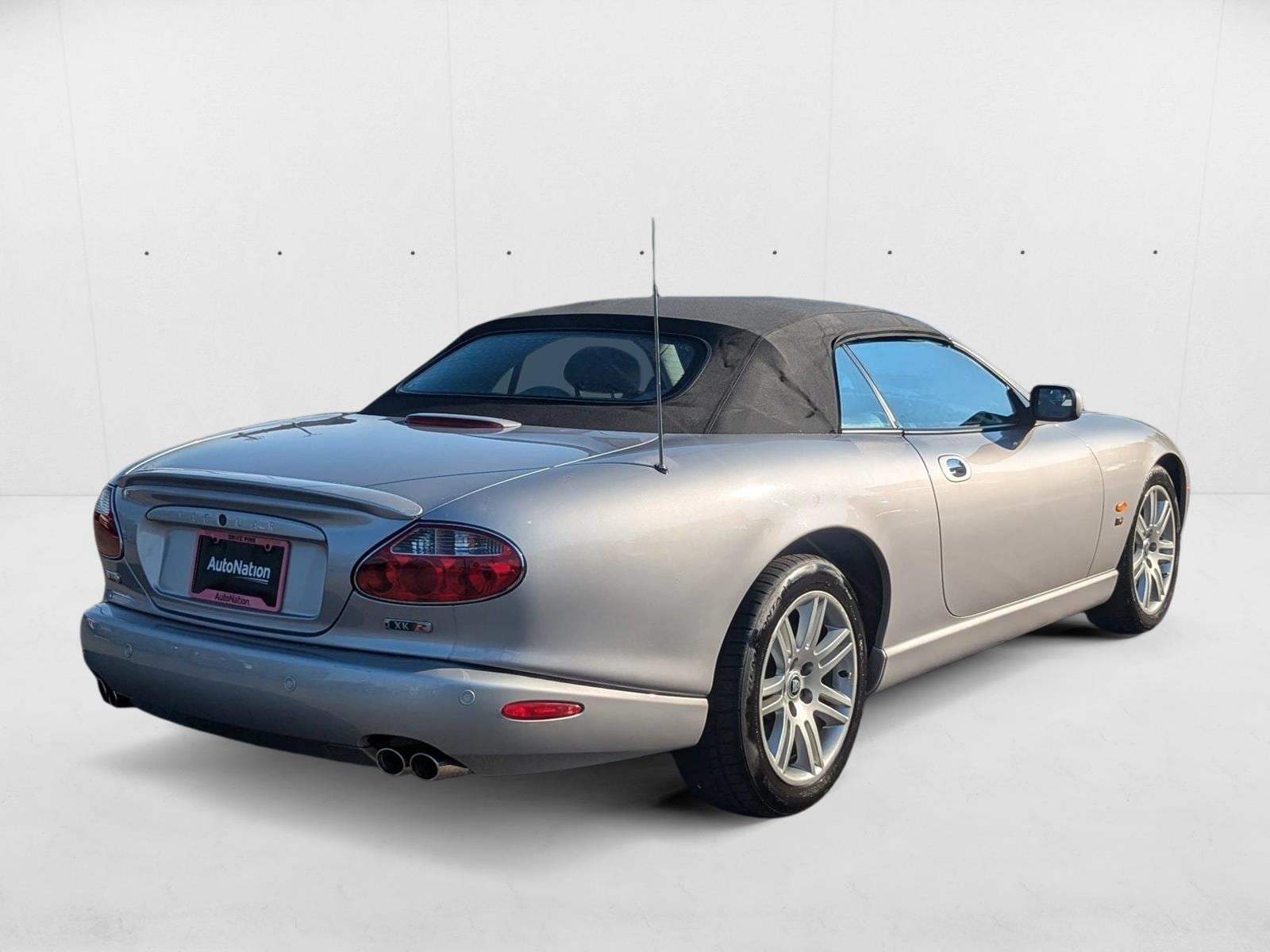 Image of 2005 Jaguar XK8 XKR 2dr Car