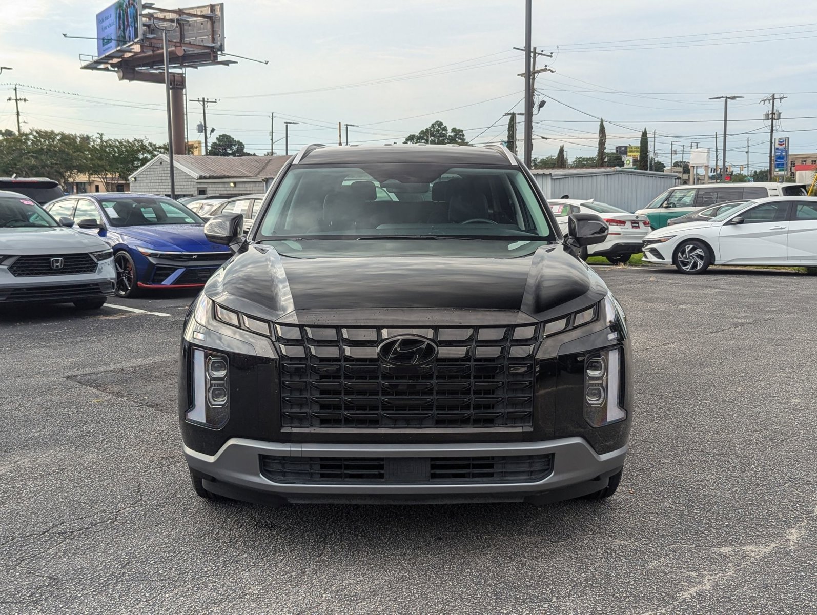 2023 Hyundai Palisade SEL photo 2