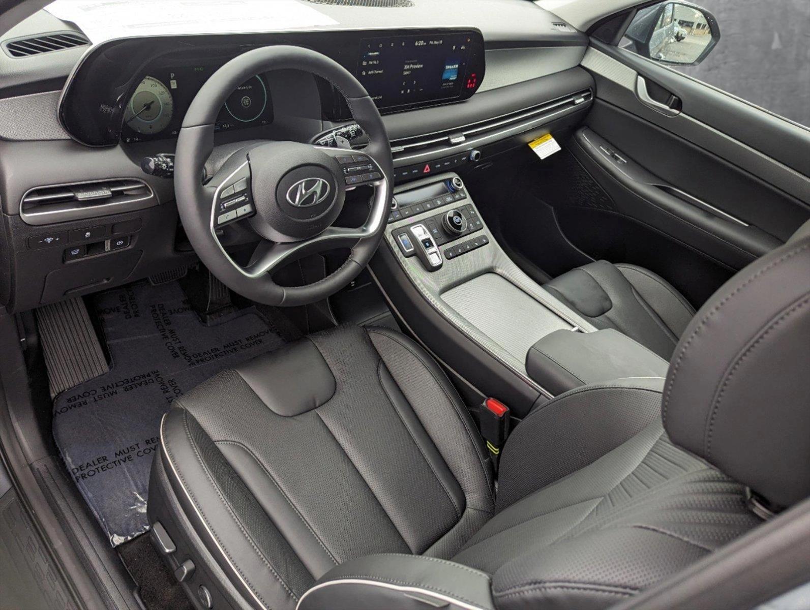 2024 Hyundai Palisade SEL photo 3