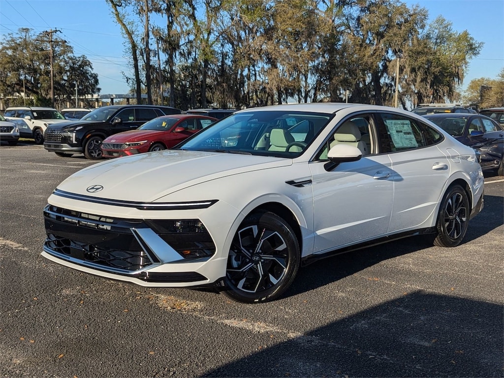 Certified 2025 Hyundai Sonata SEL 4dr Car
