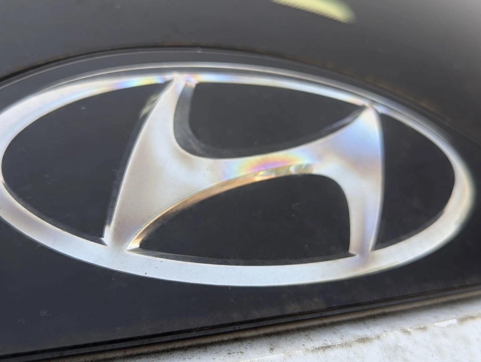2024 Hyundai Tucson Limited Sport photo 3