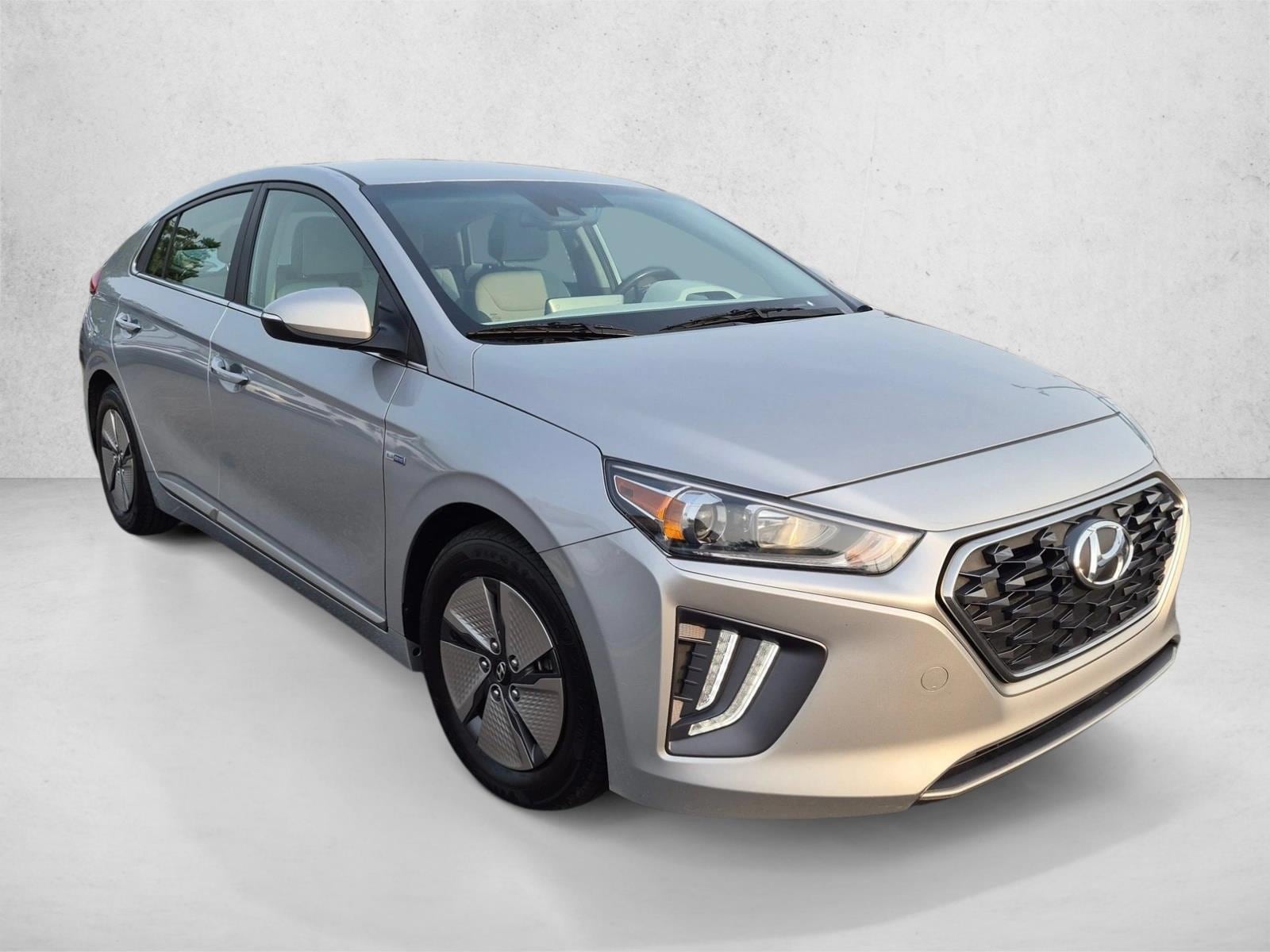 2020 Hyundai IONIQ SE - Photo 3