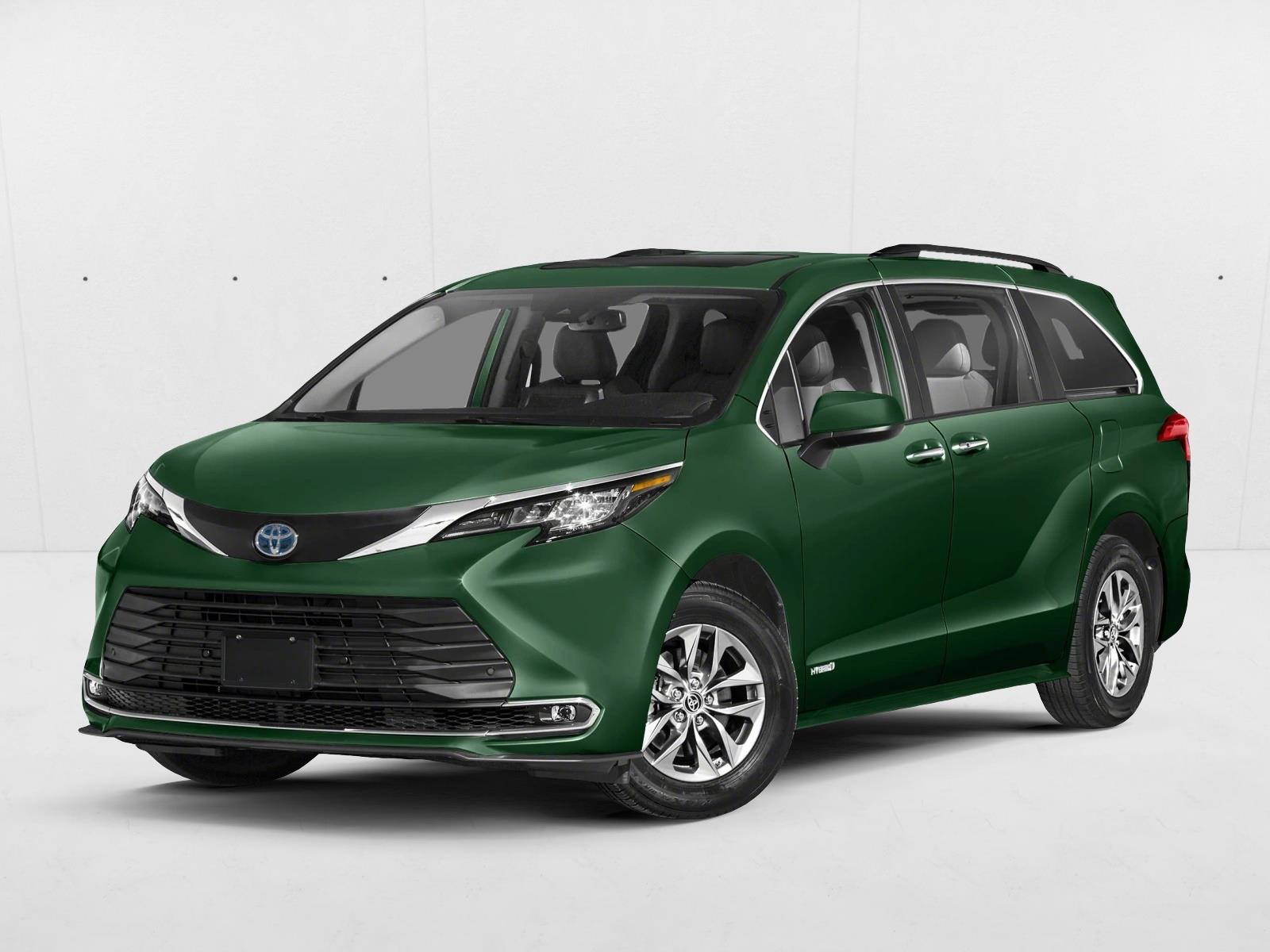 2021 Toyota Sienna XLE's photo