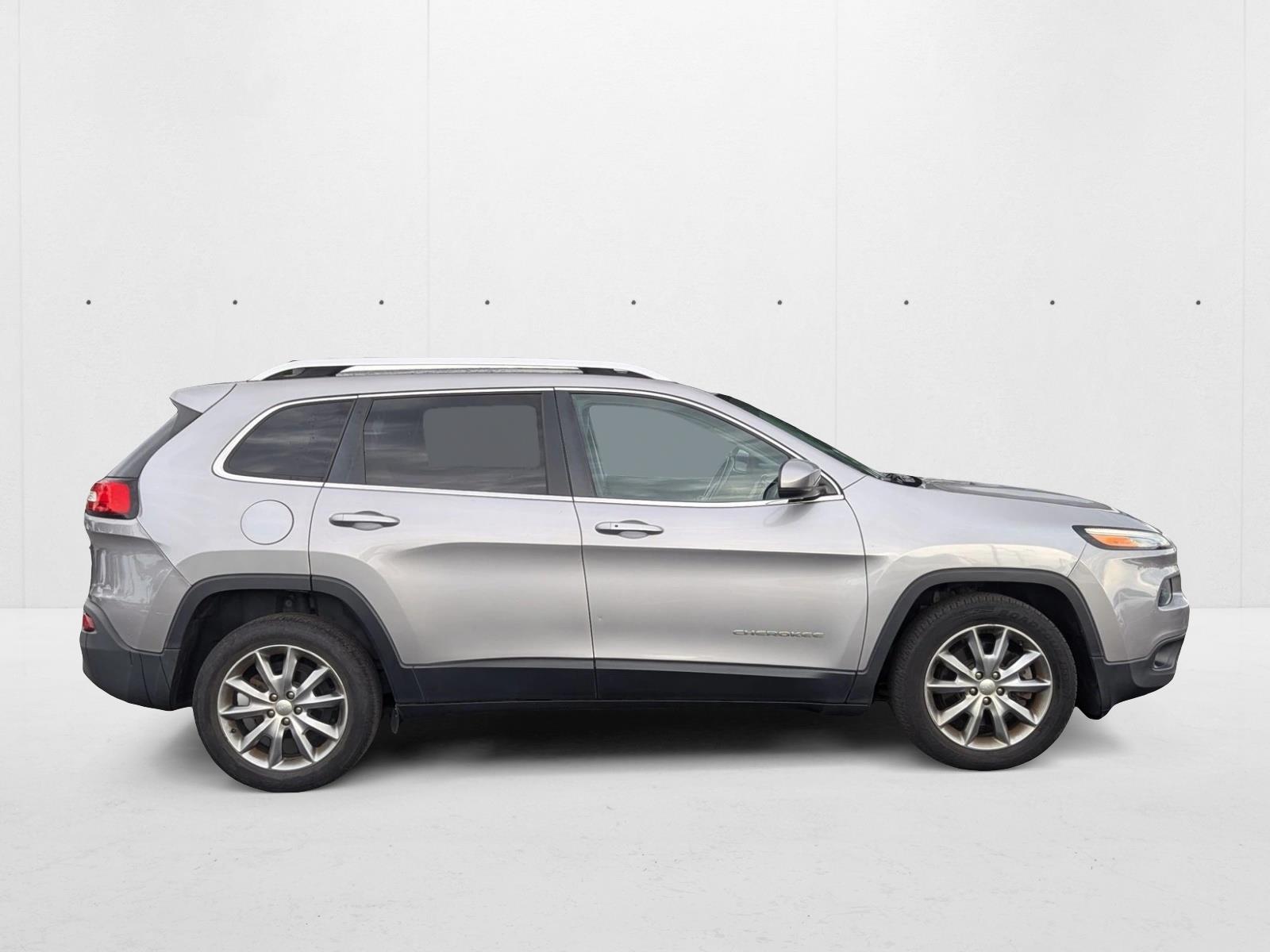 Image of 2018 Jeep Cherokee Limited Sport Utility