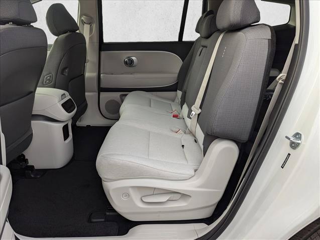 2026 Hyundai IONIQ 9 SE - Photo 15