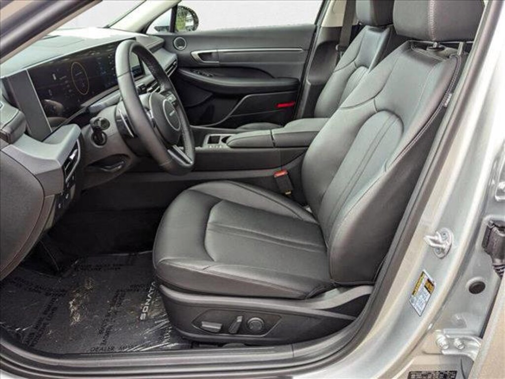 New 2025 Hyundai Sonata Hybrid Limited Sedan
