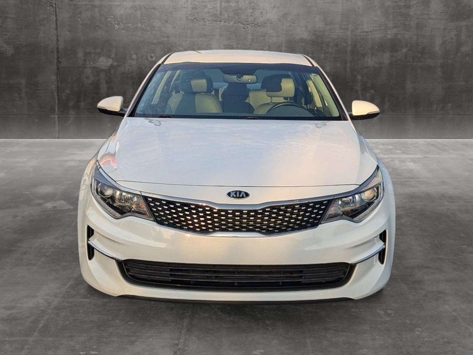 Used 2018 Kia Optima EX with VIN 5XXGU4L32JG242854 for sale in Savannah, GA