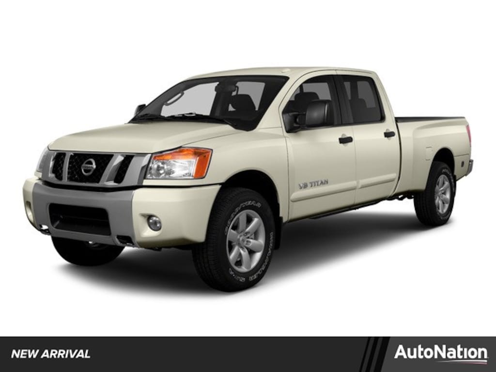 Used 2015 Nissan Titan SL Crew Cab Pickup