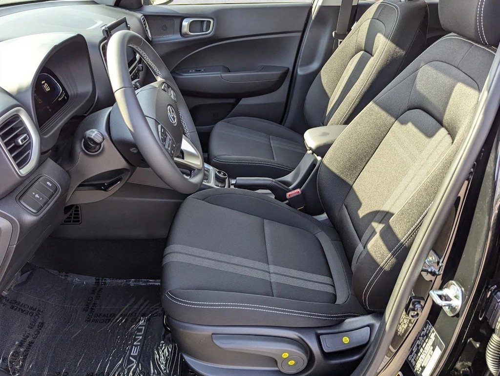 Certified 2025 Hyundai Venue SEL Sport Utility