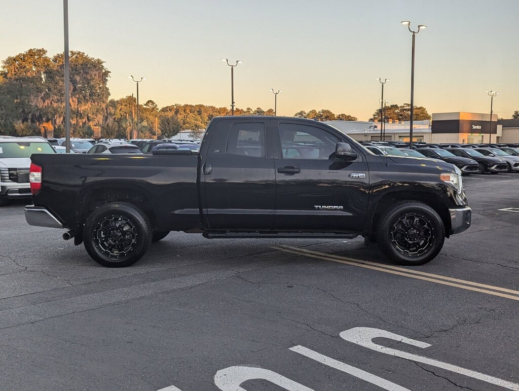 Used 2015 Toyota Tundra SR5 Crew Cab Pickup